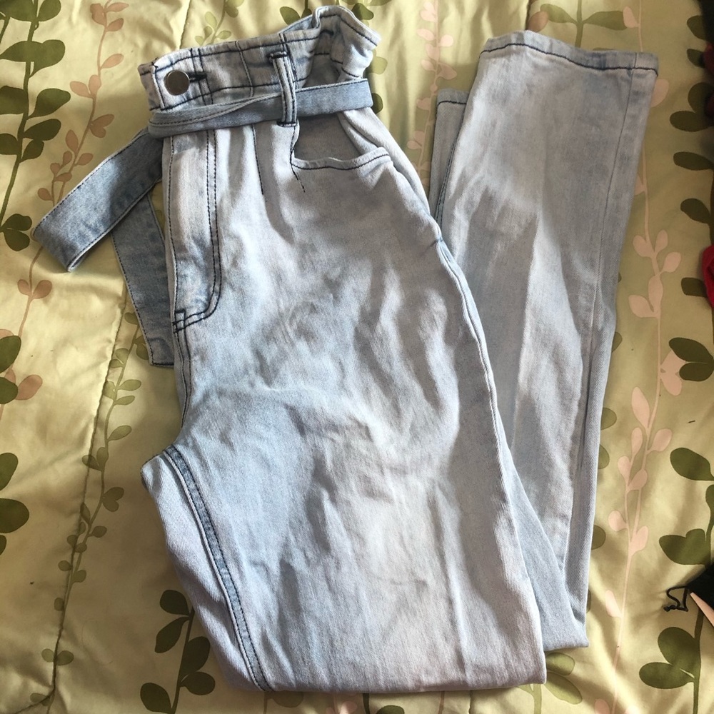 📍SOLD📍 Double take high rise jeans